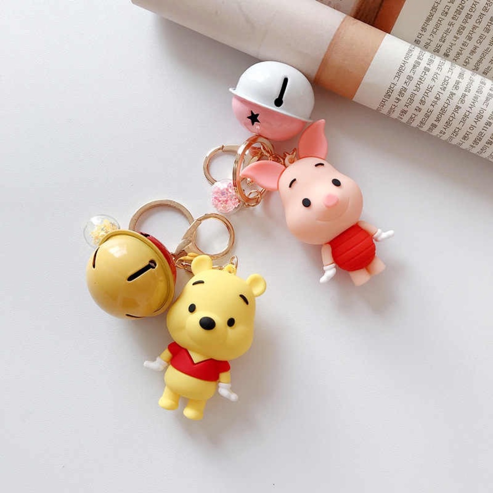 Winnie The Pooh Winnie 3D Cartoon Keychain - Picture 3 of 5